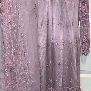 Elegant Lavender Lace Dress Pakistani/ Indian 3 pc. Suit Shalwar Shirt Dupatta M
